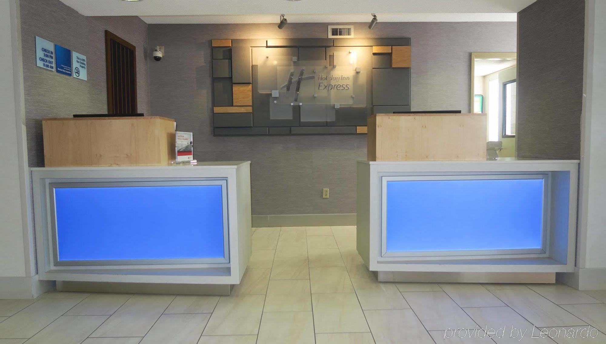 Holiday Inn Express Westley By Ihg Exterior foto